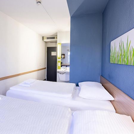 ibis budget Duesseldorf Hilden Exterior foto