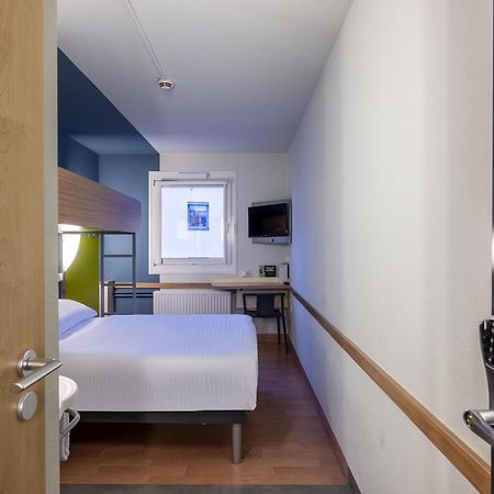 ibis budget Duesseldorf Hilden Exterior foto