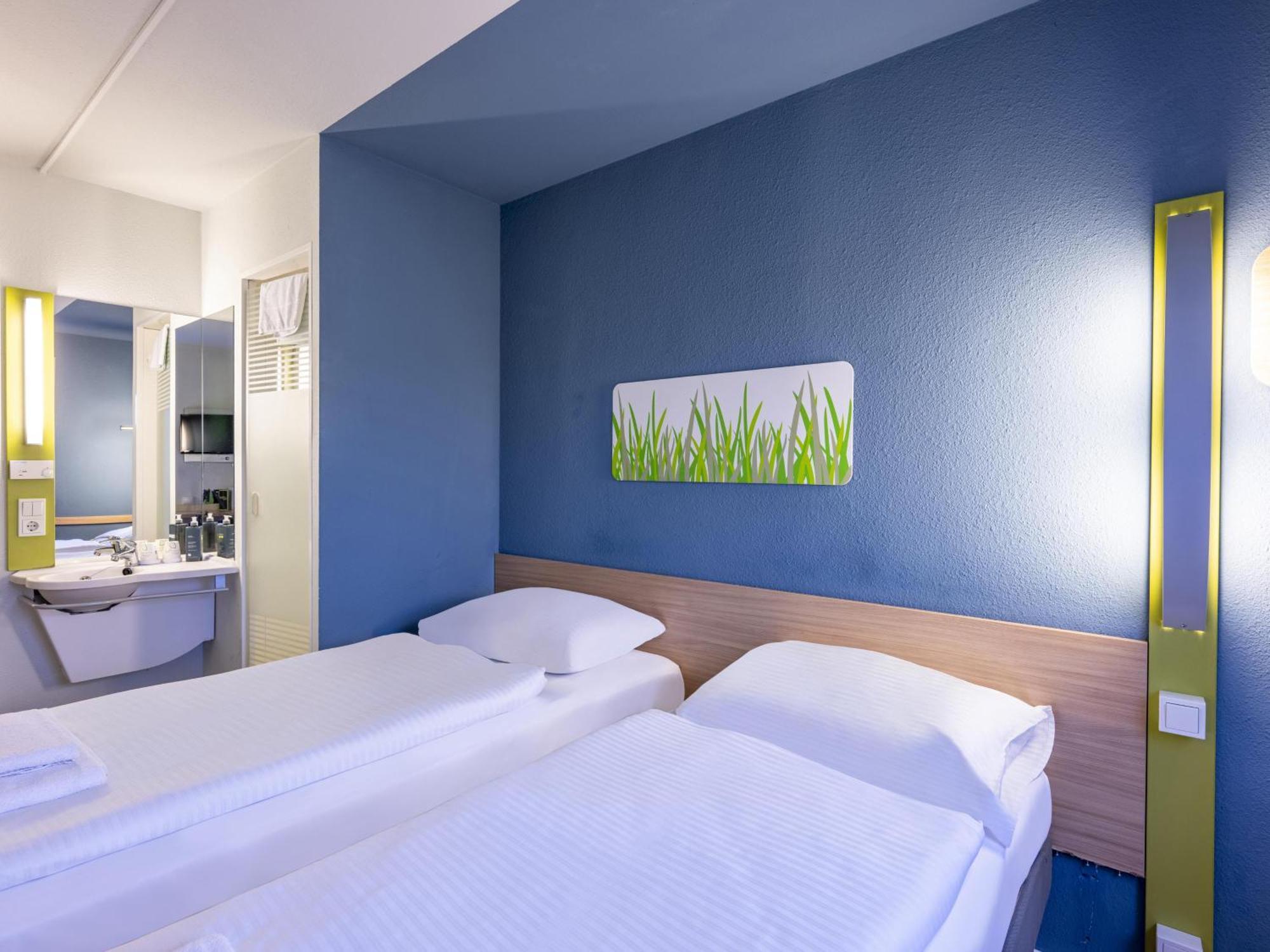 ibis budget Duesseldorf Hilden Exterior foto