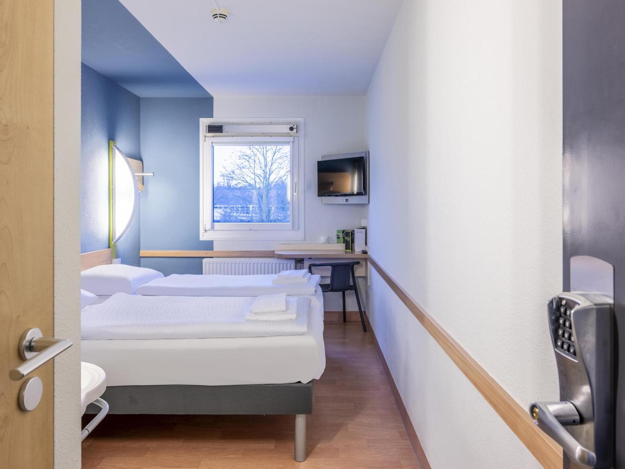 ibis budget Duesseldorf Hilden Exterior foto